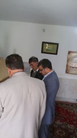 دیدار و گفتگوی مدیرکل دیوان محاسبات استان با برخی از خانوادهای شهداء و جانبازان دوران دفاع مقدس
